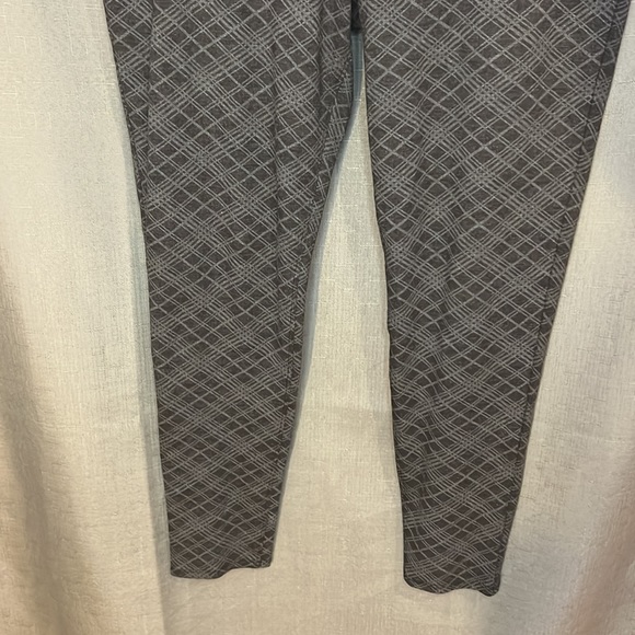 Wit & Wisdom Ab Solution Skinny Ponte Ankle Pants, size 14 - Picture 5 of 10